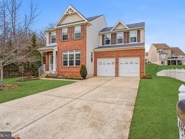 8876 Paddock Ln, Baltimore, MD 21234