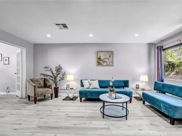 17061 Roscoe Blvd Unit 2, Northridge, CA 91325