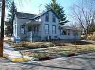 801 2nd St, New Glarus, WI 53574