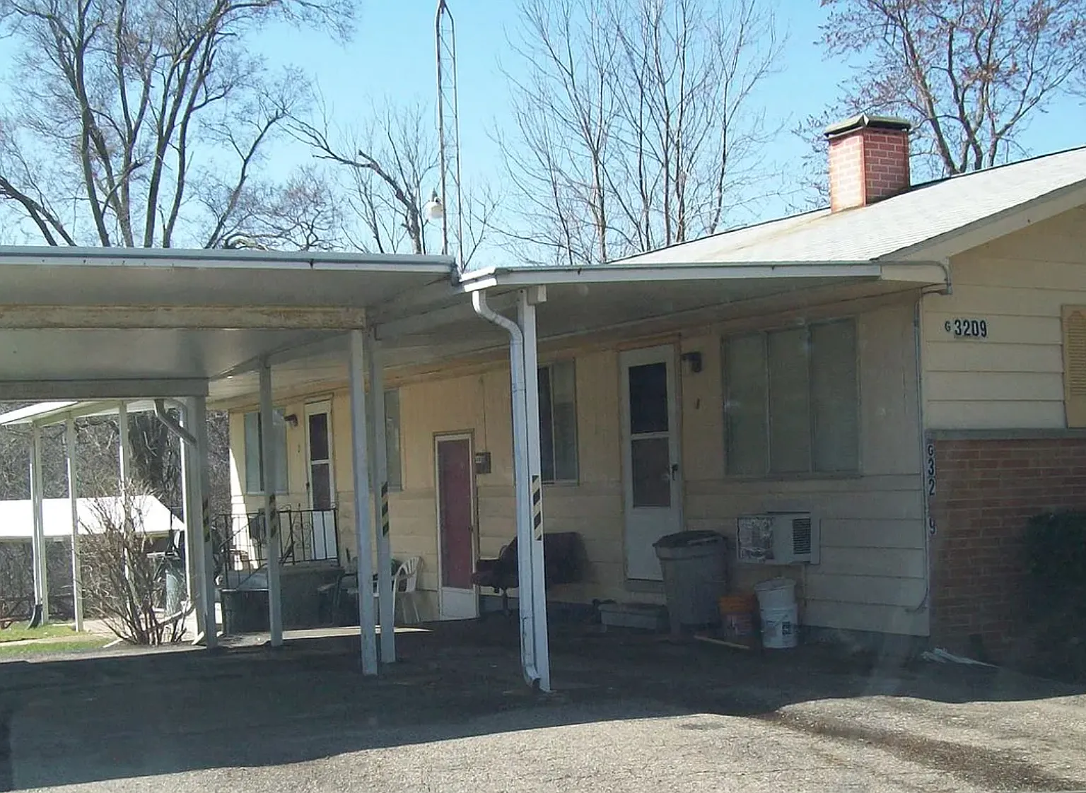 1 bed, 500 sqft, $700 — Photo 1