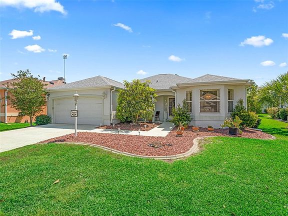2nd image of 1932 Cordero Ct