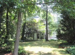 13 Latimer Ln, Cartersville, GA 30121