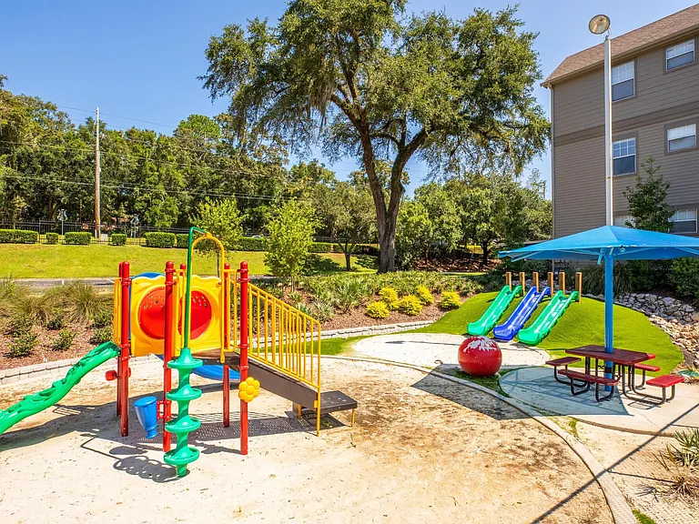 Canyon Park — Photo 15