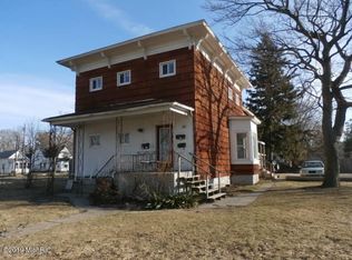 1394 Ransom St, Muskegon, MI 49442