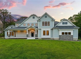 105 Princess Pine Dr, East Greenwich, RI 02818