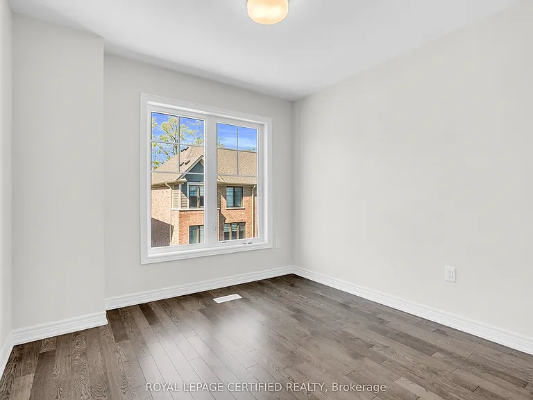 45 Folcroft St — Photo 30