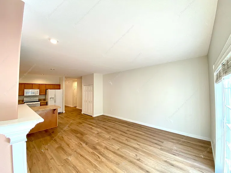 61311 Brookside Loop — Photo 12