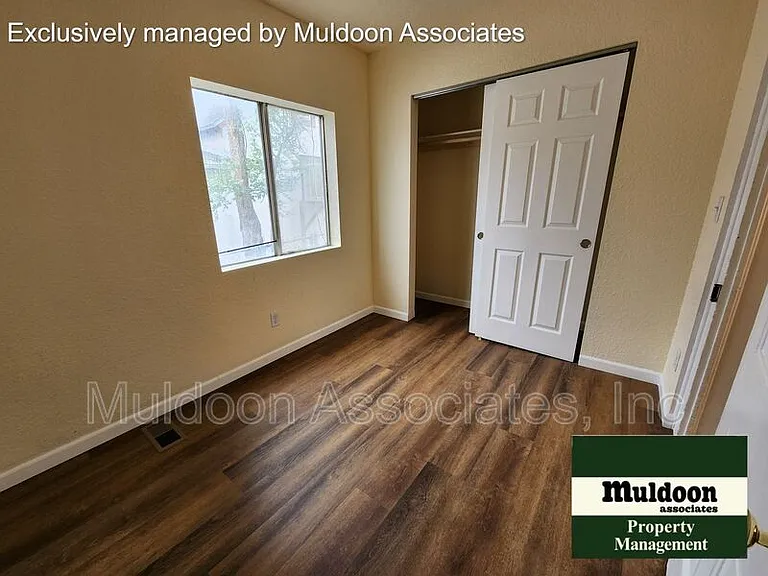 625 Elm St — Photo 5