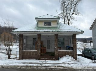 724 Main St, Marion Center, PA