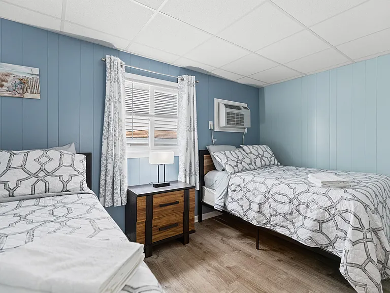 44 E Grand Ave #463 — Photo 8