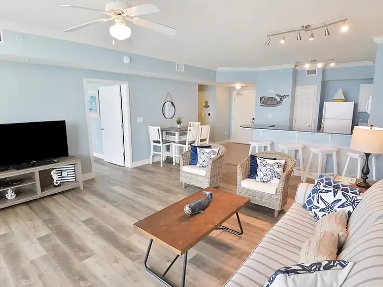 16819 Front Beach Rd #812 — Photo 6