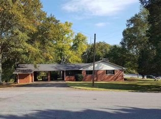 2376 Herndon Dr, Marietta, GA 30066