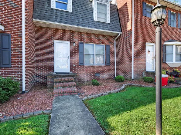 805 Edgemont North St Unit B, Abingdon, VA 24210