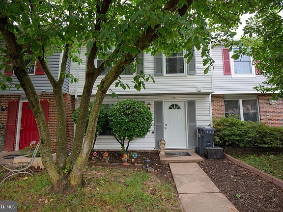 2nd image of 10174 Wilmington St