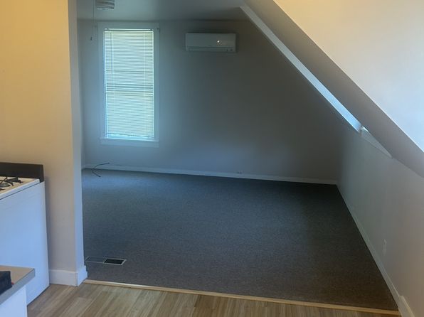 1511 NE Tillamook St #3