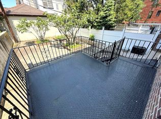 2447 43rd St, Long Island City, NY 11103
