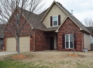 108 E Kansas St, Broken Arrow, OK 74012