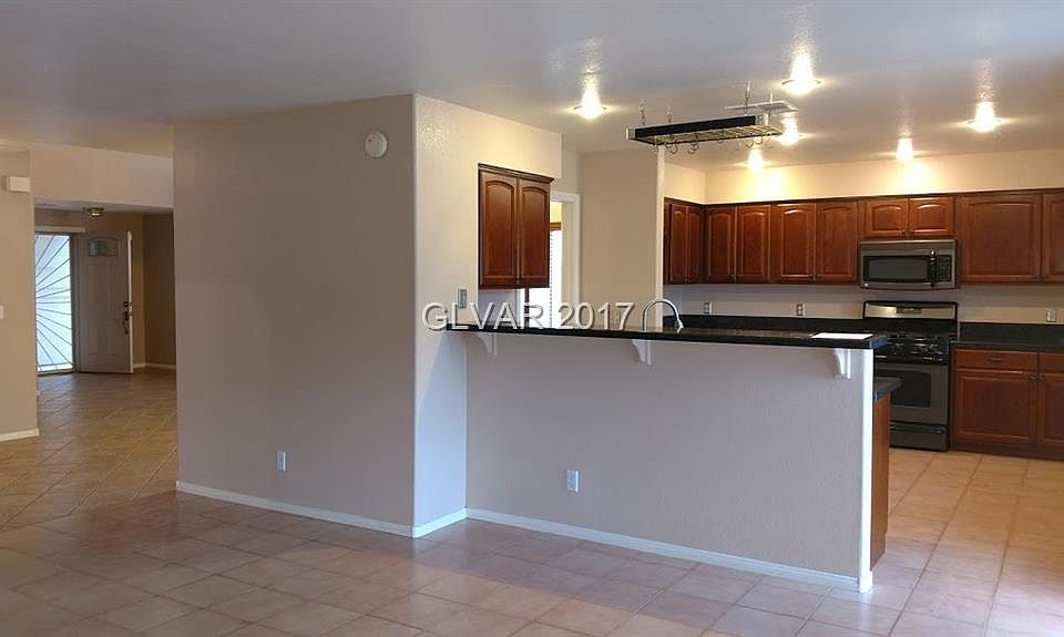 1st image of 9416 Tall Wood Ln