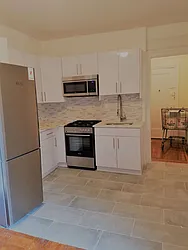 Rented by LG Realty Solutions Inc