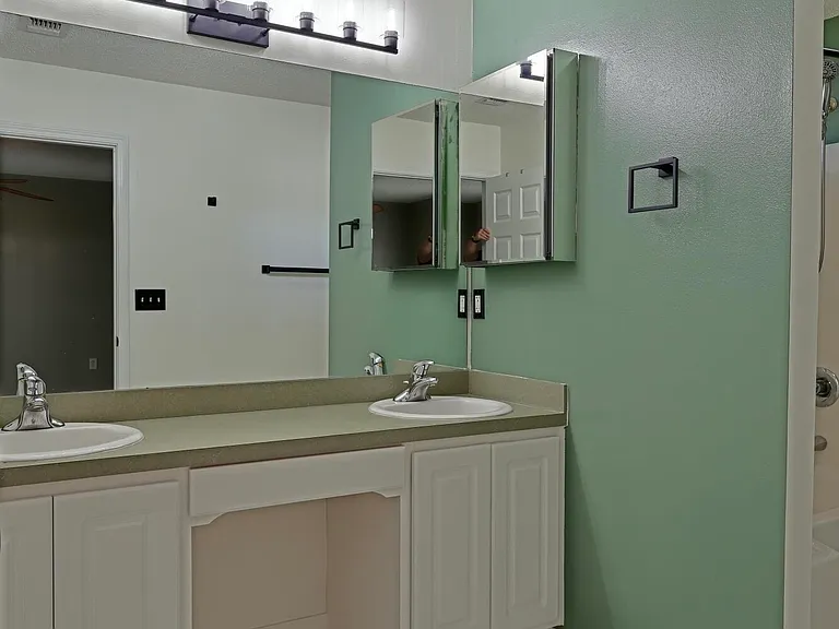 2345 Ortega St — Photo 14