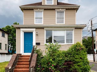 1637 Maple St, Fort Lee, NJ 07024