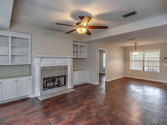 5th image of 318 Green Meadow Dr