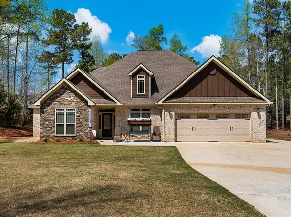 465 Lee Road 320, Smiths Station, AL 36877