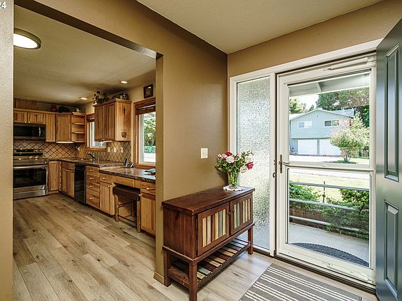4th image of 5144 SE Casa Del Rey Dr