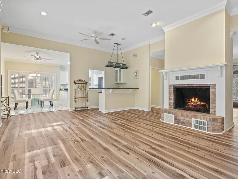 29109 W Dubuisson Rd — Photo 7