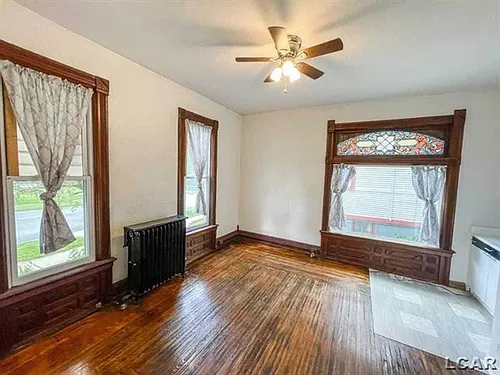 319 S Winter St Photo 1