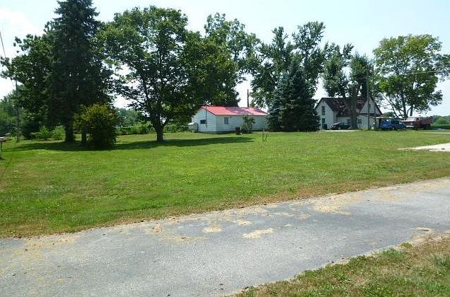 1st image of 9321 S Main St