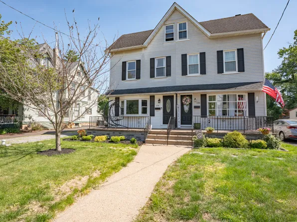 136 W Richardson Ave, Langhorne, PA 19047