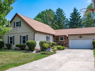 51532 Winding Waters Ln #L, Elkhart, IN 46514