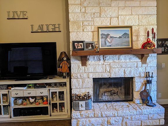 5th image of 1629 Sandle Wood Dr