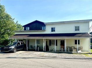 201 Shady Ave, Butler, PA 16001