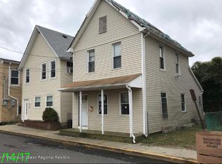 6 South St, Sea Bright, NJ 07760