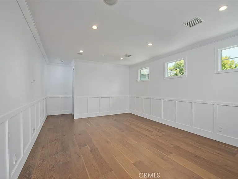 5632 Buffalo Ave — Photo 42