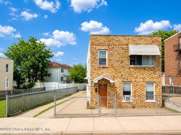 94 Olympia Blvd, Staten Island, NY 10305