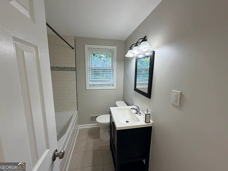 3567 Brookfield Ln — Photo 10