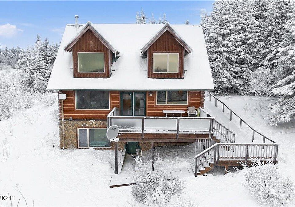 1st image of 41650 Charlie Dr