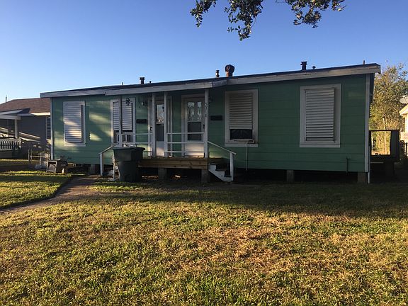4th image of 5318 Avenue P 1/2