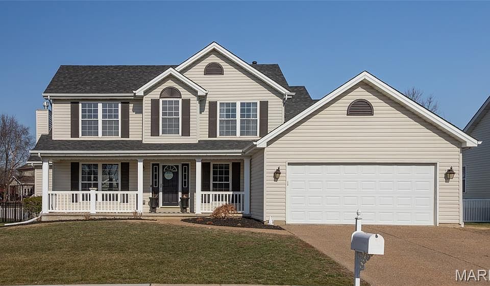 1st image of 11 Augusta Downs Dr