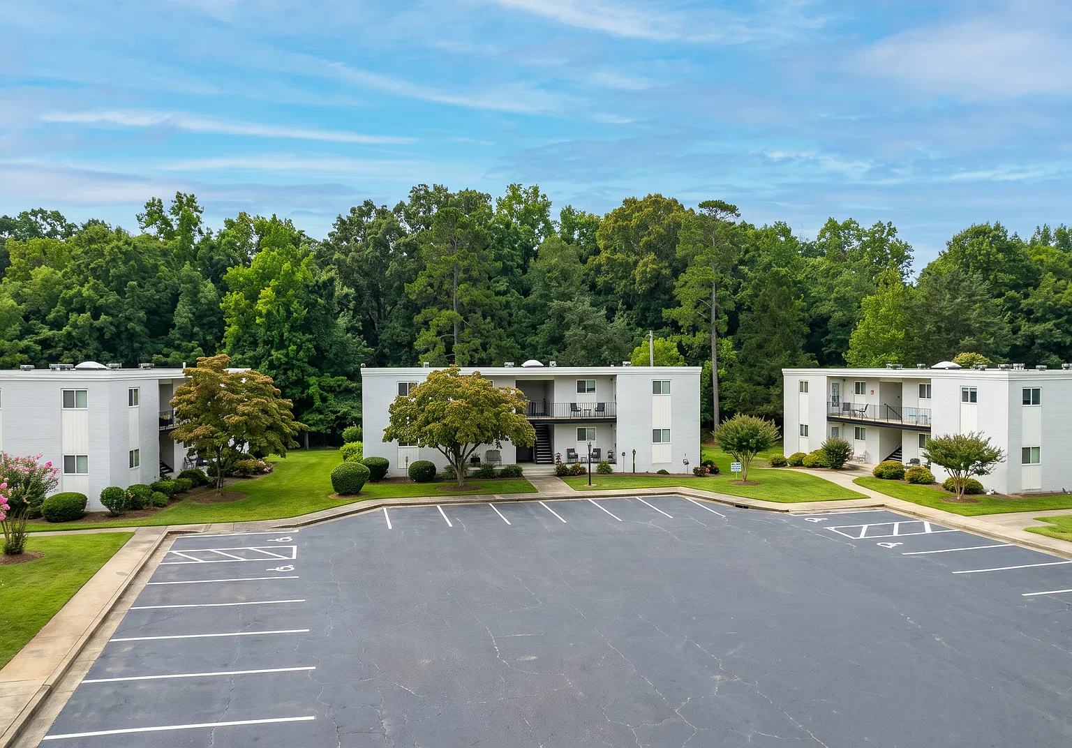 Clemmons Village Apartments — Photo 4