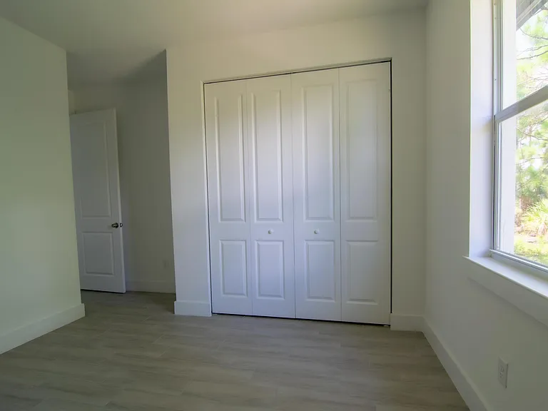 10654 Washington Rd — Photo 24