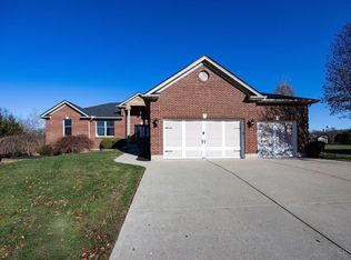 1565 Alexander Dr, Hamilton, OH 45013