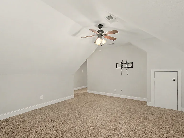 1537 Green Grove Way — Photo 37