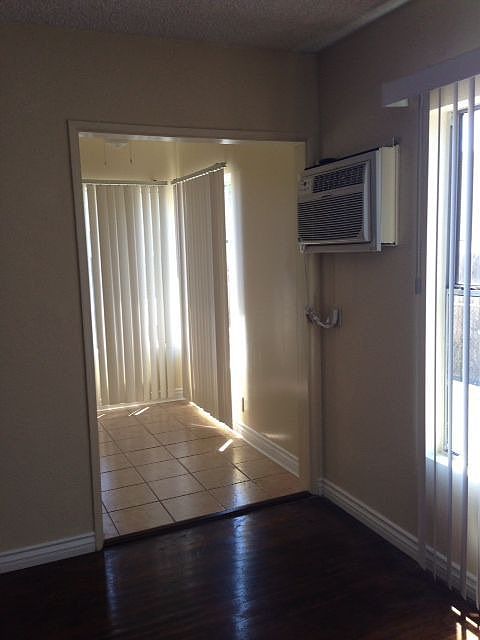 2nd image of 11852 Chandler Blvd APT 9