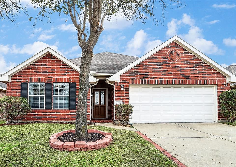 1st image of 2614 Royal Thistle Dr