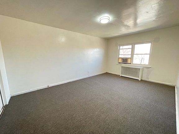 5th image of 921 Duncan St Floor 2