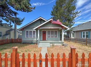 117 W 10th St, Port Angeles, WA